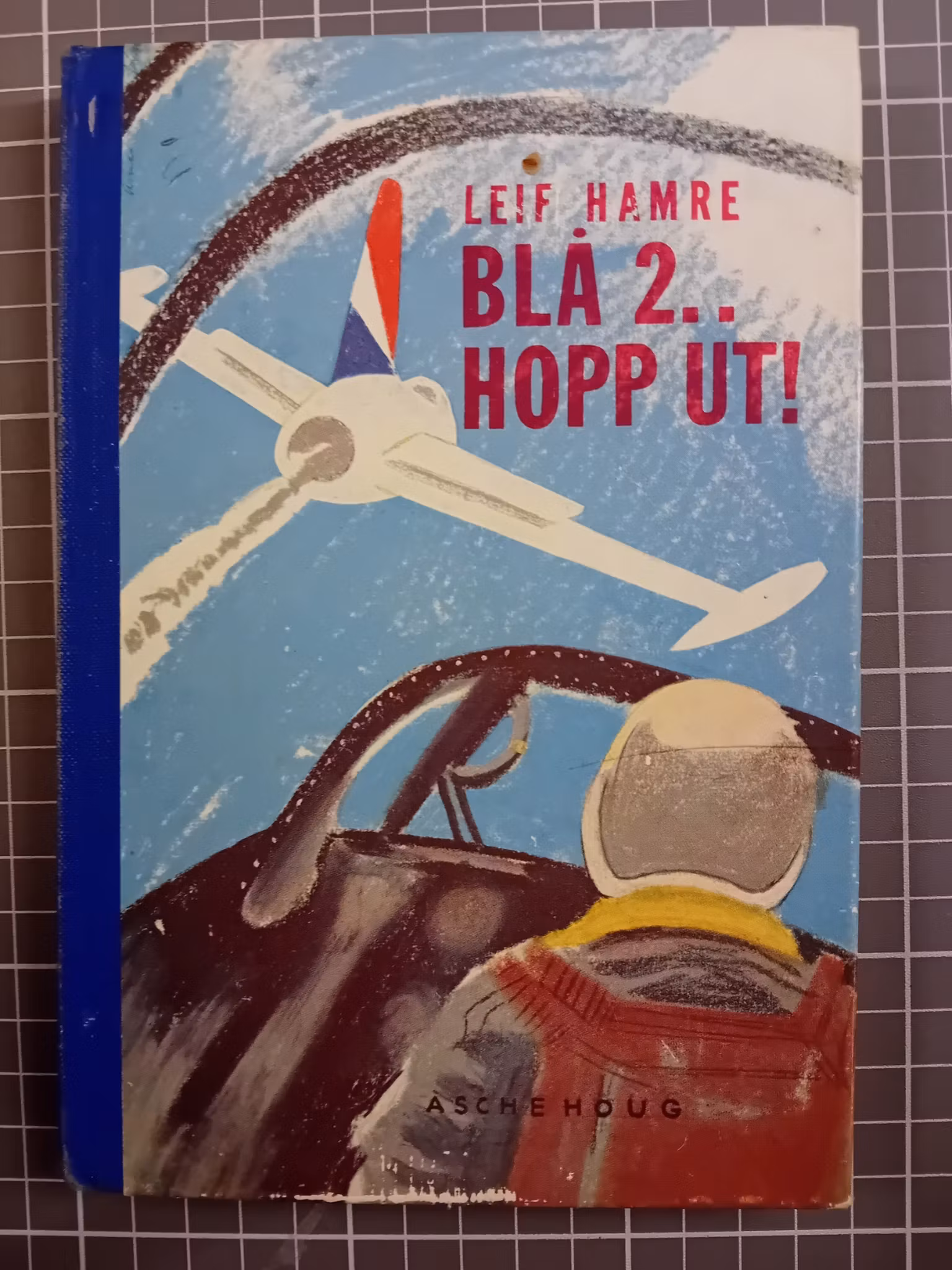 Blå 2.. Hopp ut!