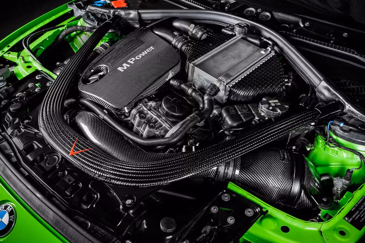 EVENTURI Kolfiber Insugskit – BMW M3 och M4 S55