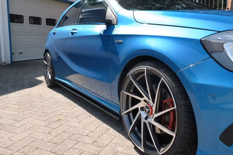 SIDOKJOL DIFFUSERAR MERCEDES-BENZ W176 AMG