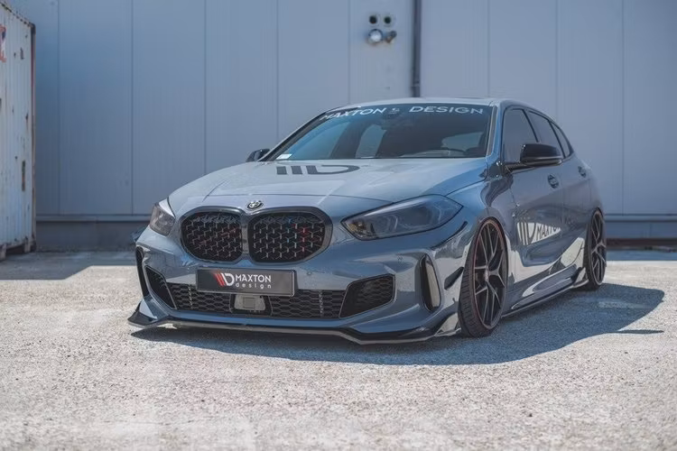 BMW 1 F40 M-PACK / M135I - FRONTLÄPP V.5
