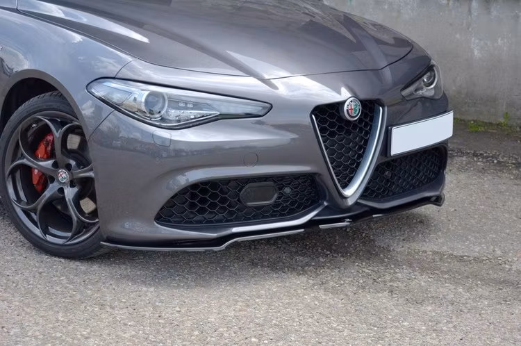 FRAMLÄPP  ALFA ROMEO GIULIA