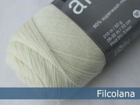 101 Natural white Arwetta Classic