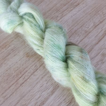 Vår i Bøkeskogen -silkemohair
