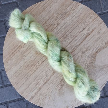 Vår i Bøkeskogen -silkemohair
