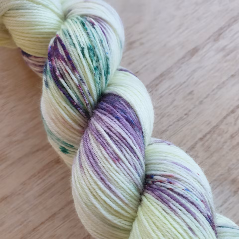 En ny vår -tynt sokkegarn