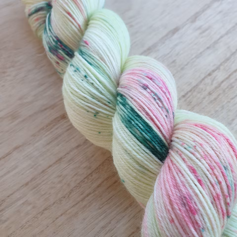 En ny vår -tynt sokkegarn