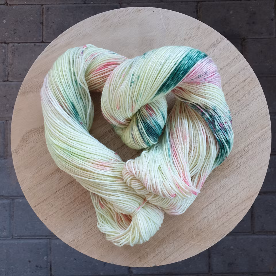 En ny vår -tynt sokkegarn