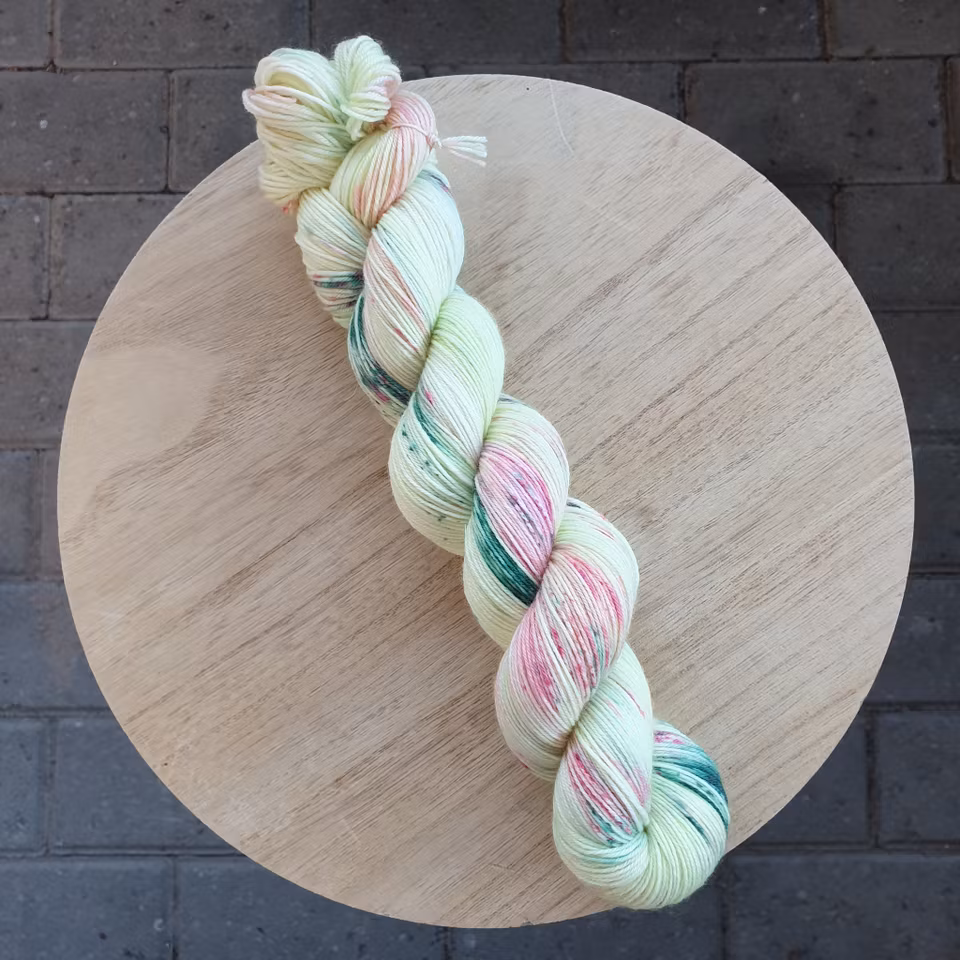 En ny vår -tynt sokkegarn