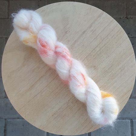 To rette og en vrrrang -silkemohair