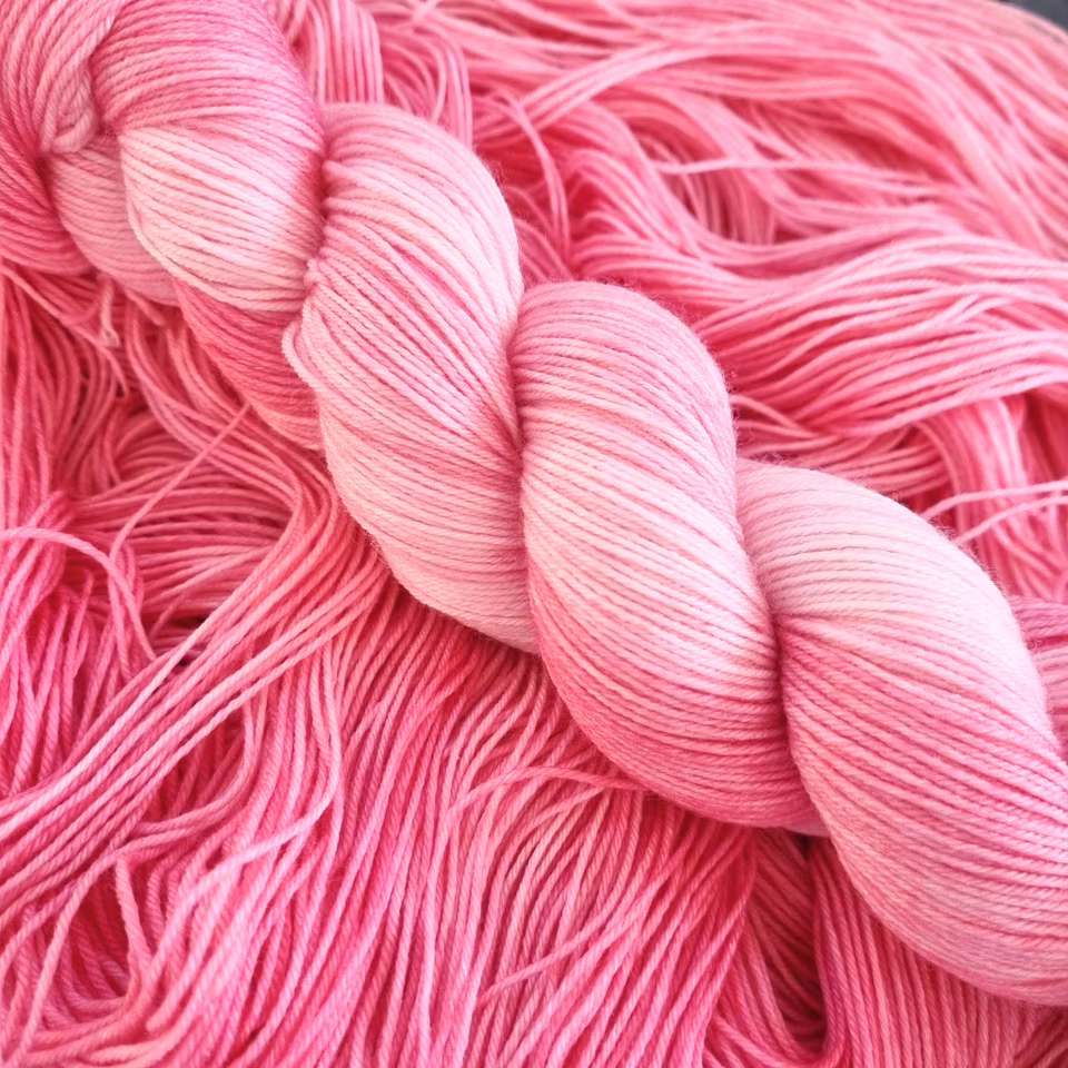 Nellik -tynt sokkegarn