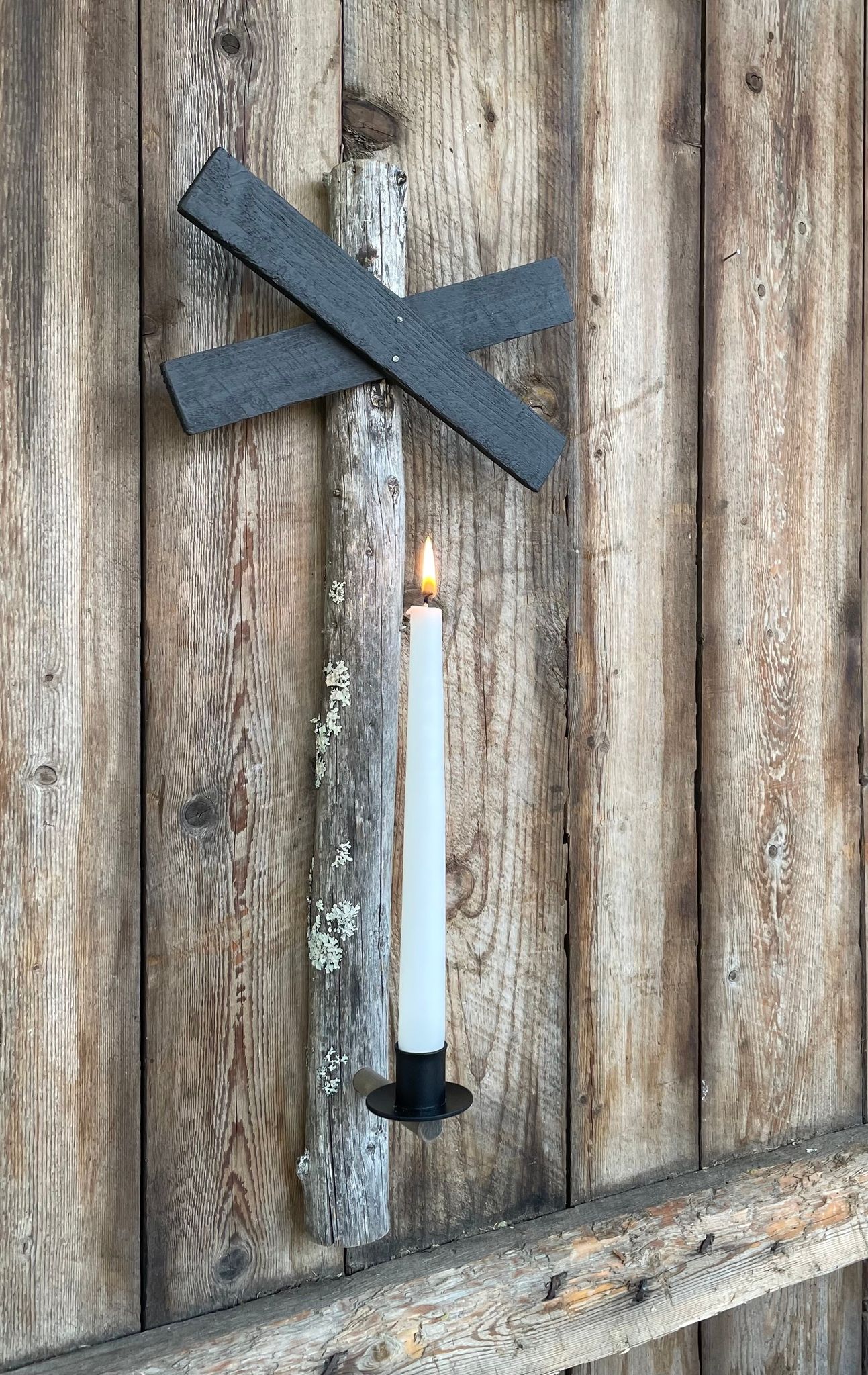 Ledkryssljusstake i trä DESIGN by Mimmi