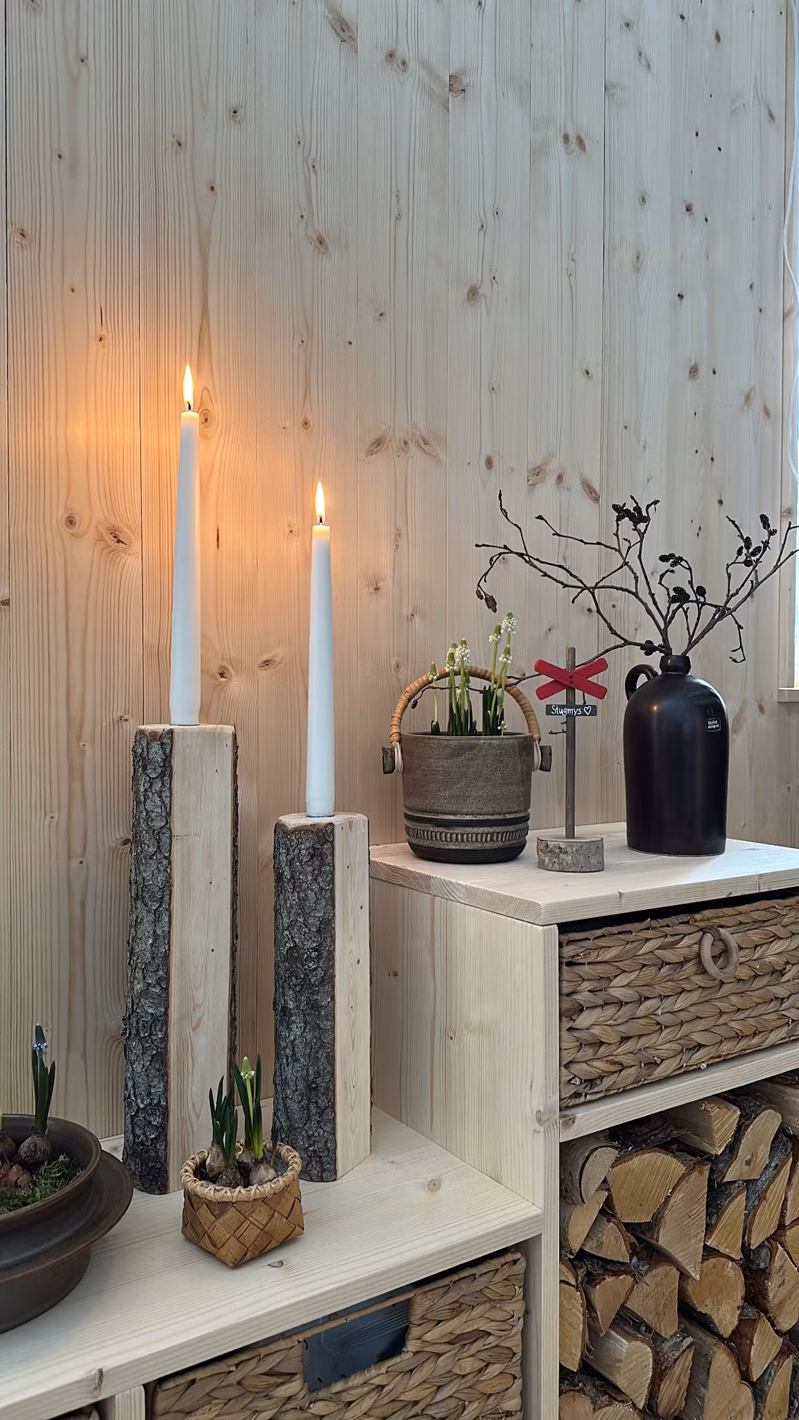 Litet Ledkryss på träfot -egen text-