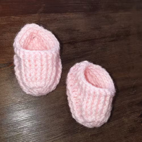 Dock - sockor/tofflor virkade stl 6-7cm fot