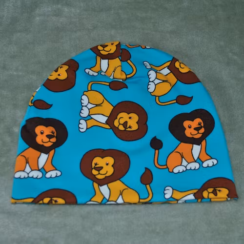 Mössa barn stl 6-12 mån