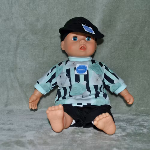 Dock - Dress svart med kaniner stl 37 cm