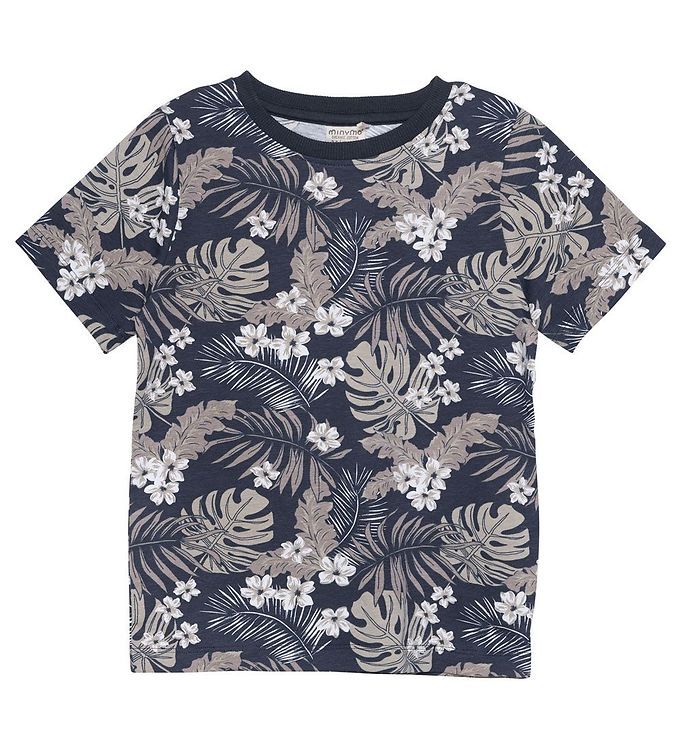Minymo t-shirt endast storlek 92