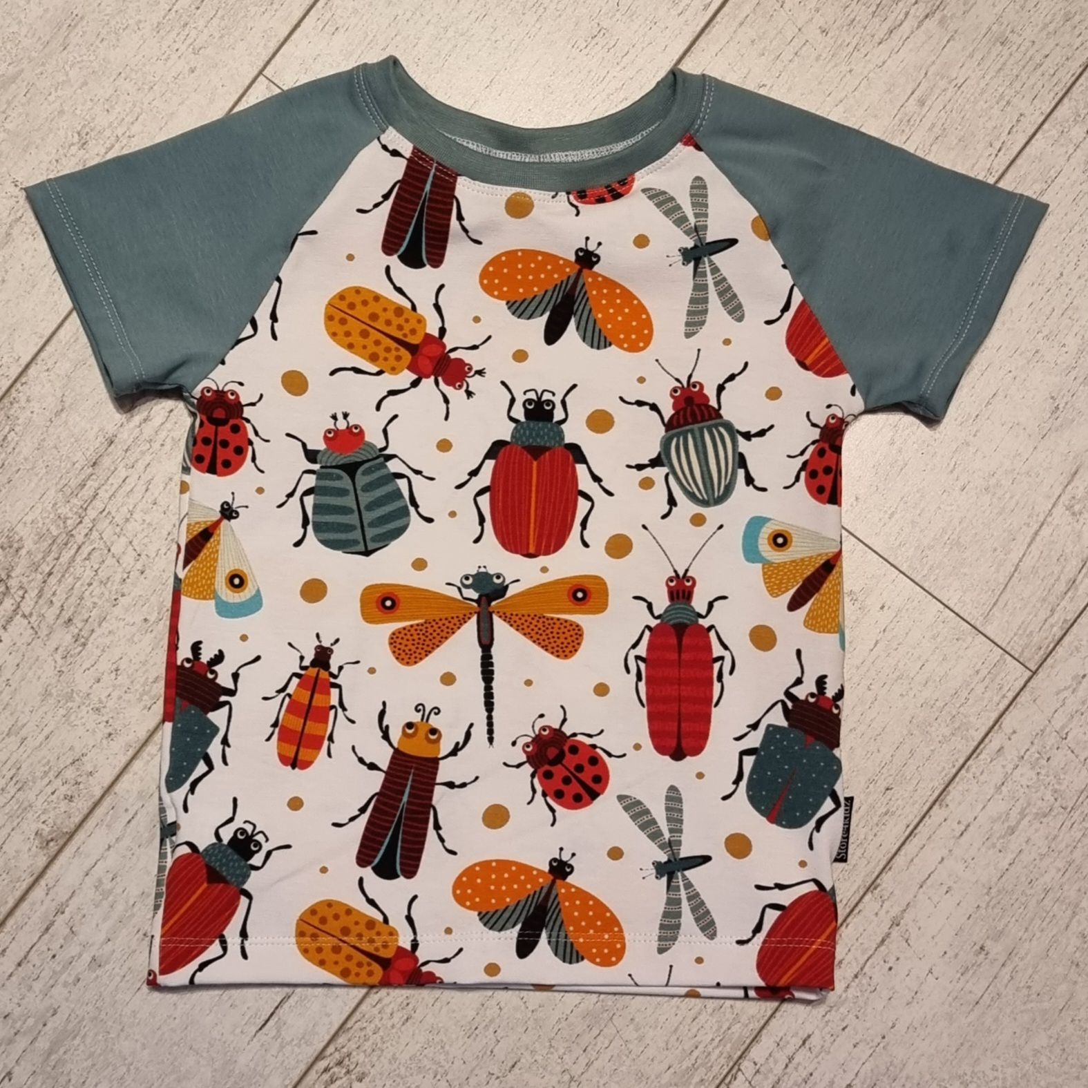 Store4kidz T-shirt storlek 104