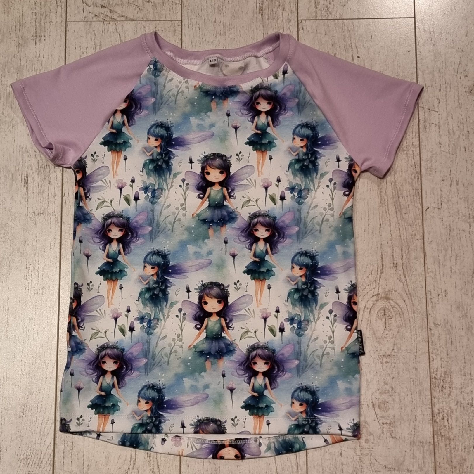 Store4kidz t-shirt storlek 128