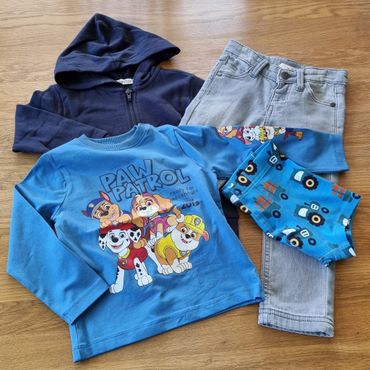 Klädpaket NR 16 Storlek 122/128 70%