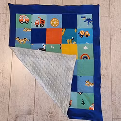 Lapptäcksfilt i trikå till baby