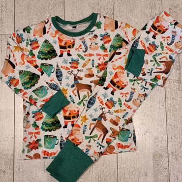 Store4kidz Pyjamas/mysdress storlek 98