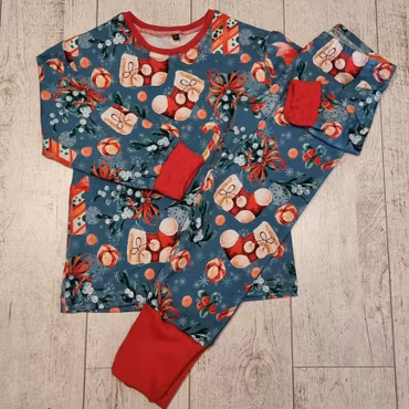 Store4kidz Pyjamas/mysdress storlek 104