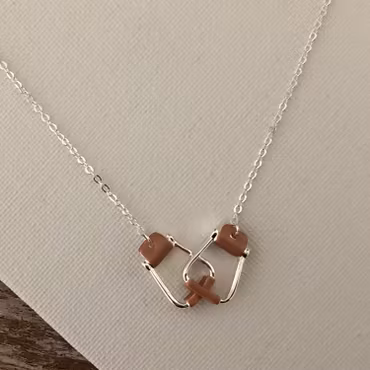 Halsband – Sammankopplade stigbyglar