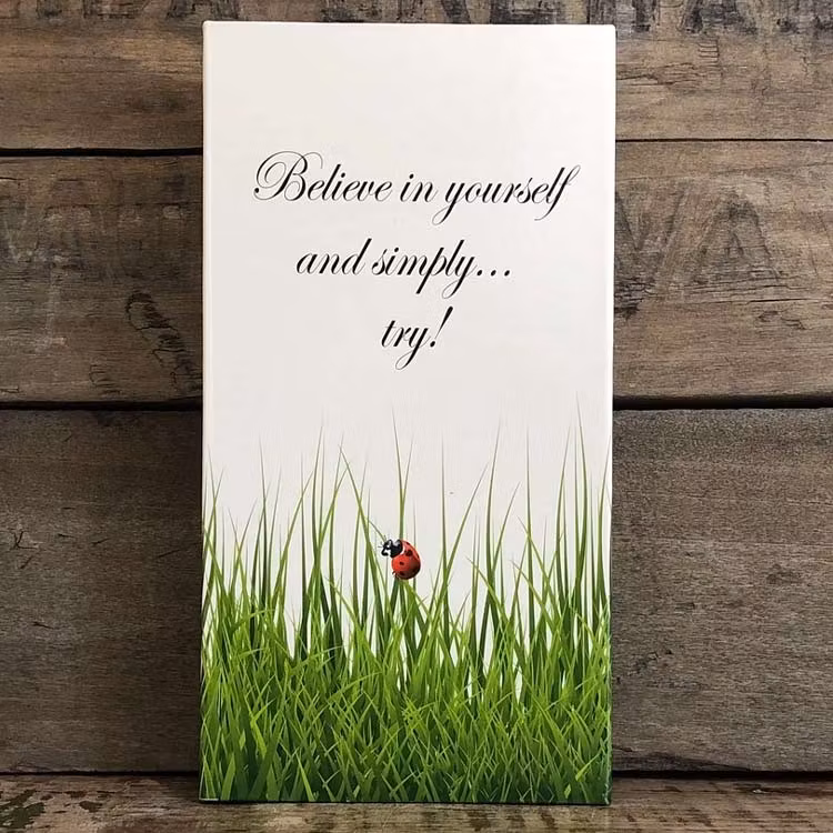 Halsband – Nyckelpiga med tre blad