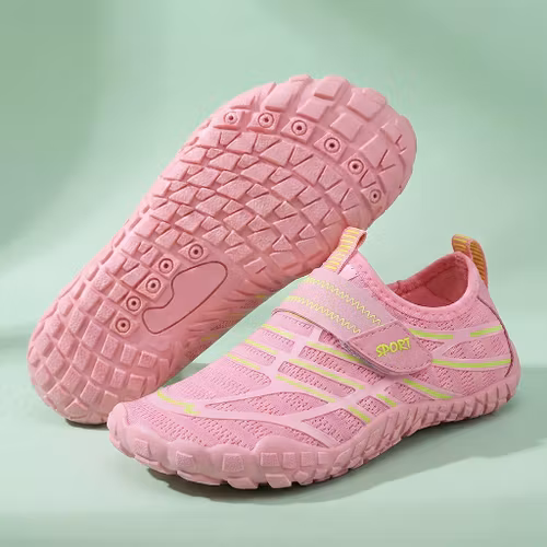 Lasten suojaavat paljasjalkakengät