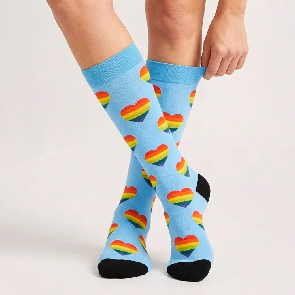 Tukisukat sydänkuviolla