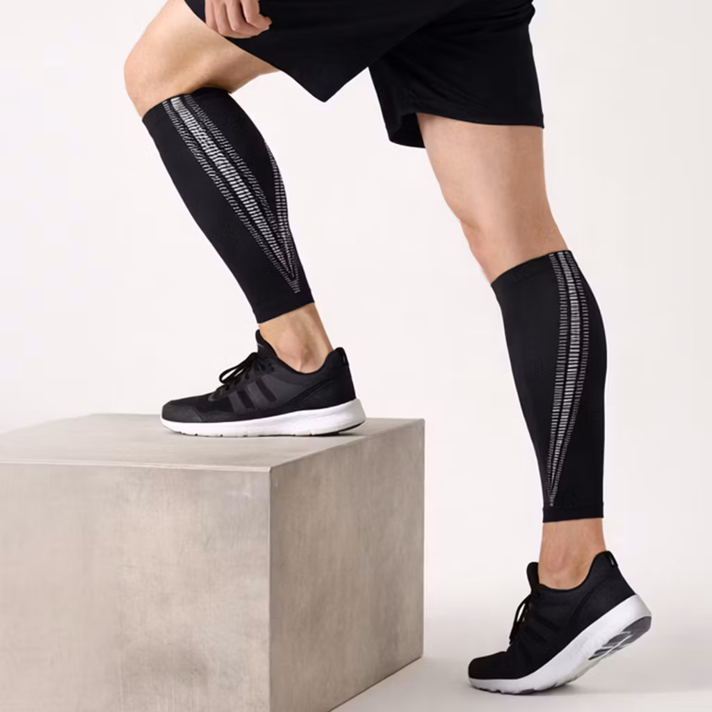 Tukisukat urheiluun (mustat)