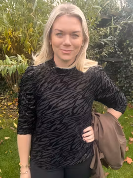 In front Antonella blus