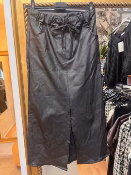 Magisk kjol fakeskinn