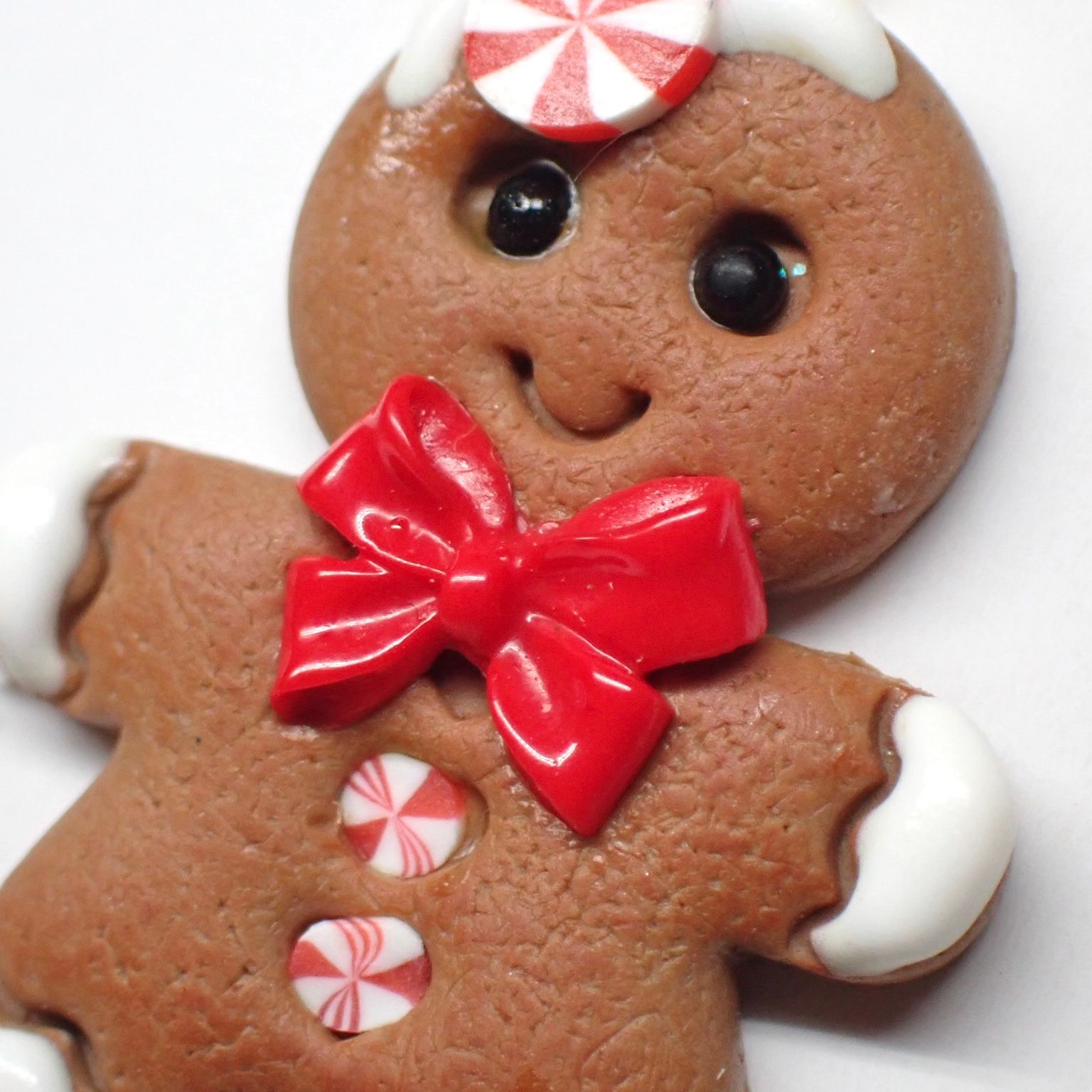 Pepparkaksgubbe nyckelring silver/guld