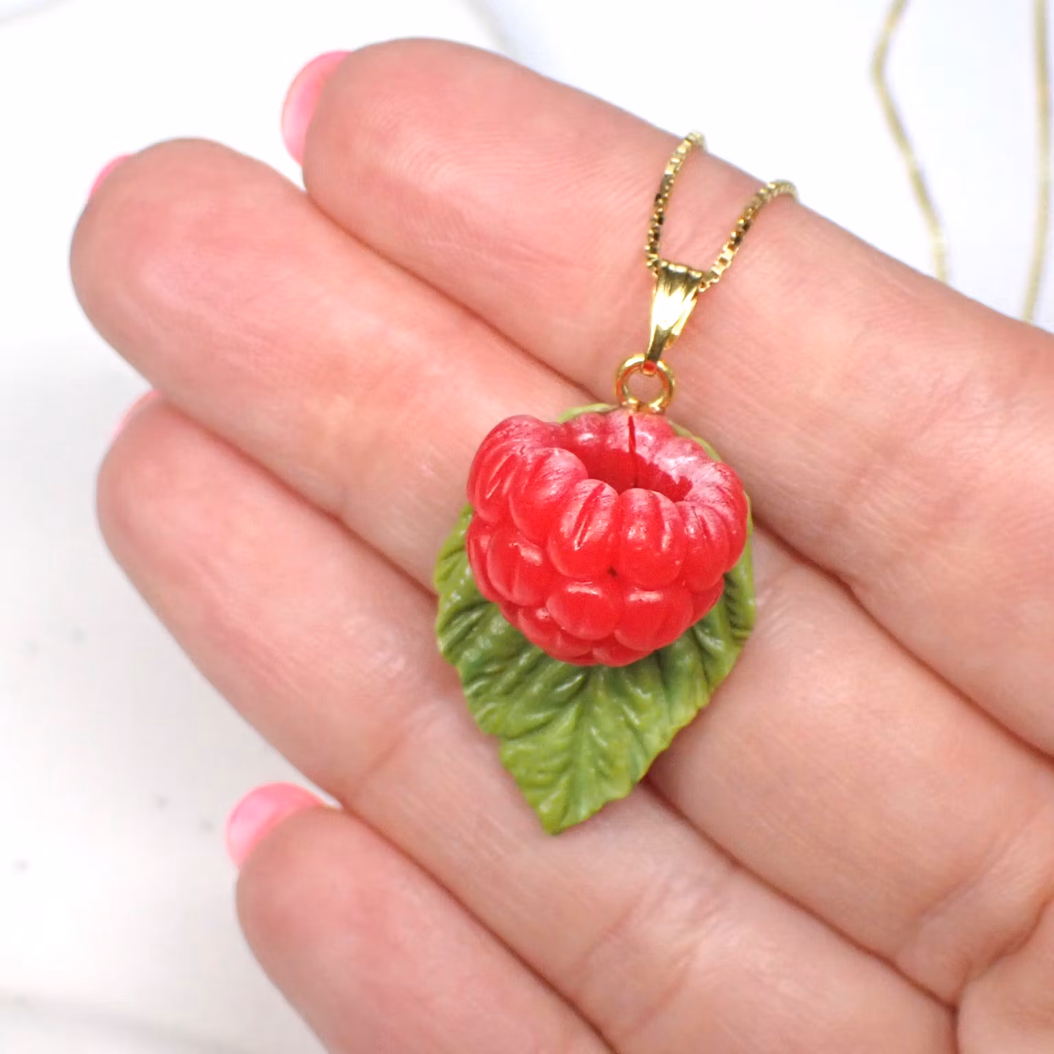 Himbeeren mit Blättern - Halskette Silber/Gold