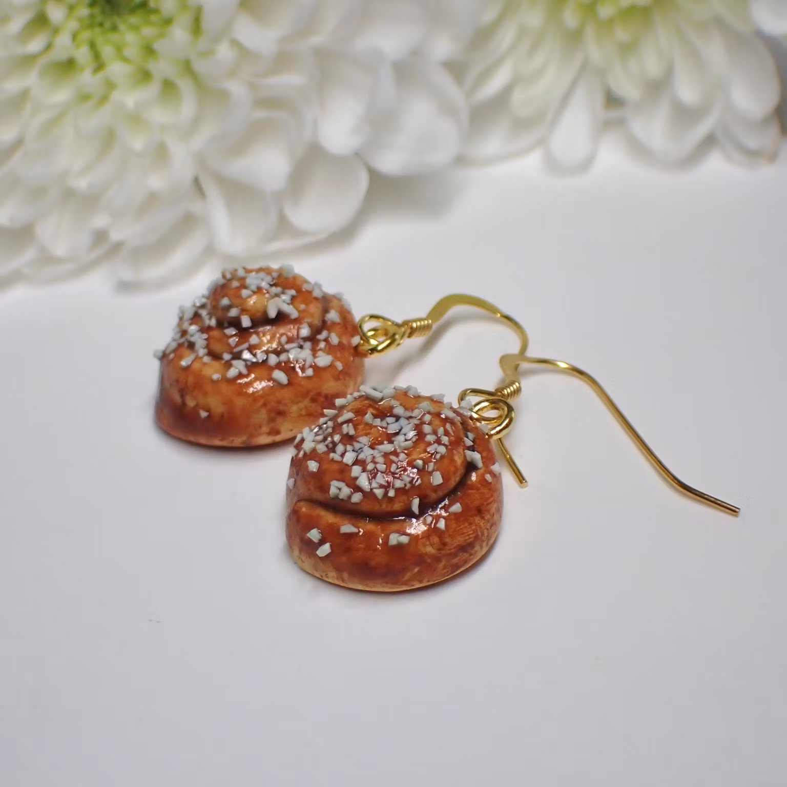 Cinnamon Bun Earrings