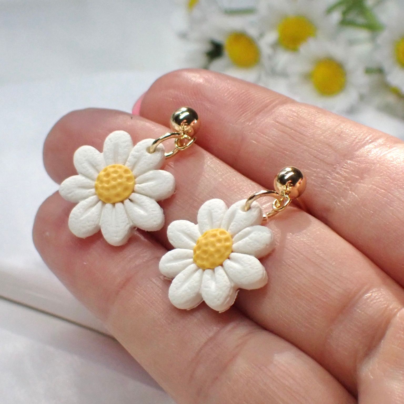 Daisy prästkragar single/double guld/silver