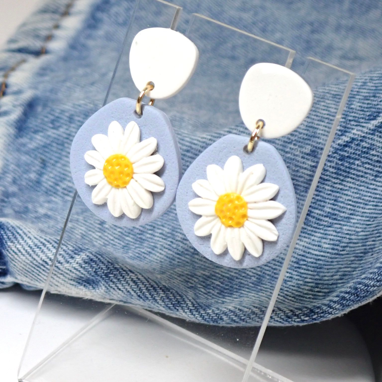 Daisy Stoneblue
