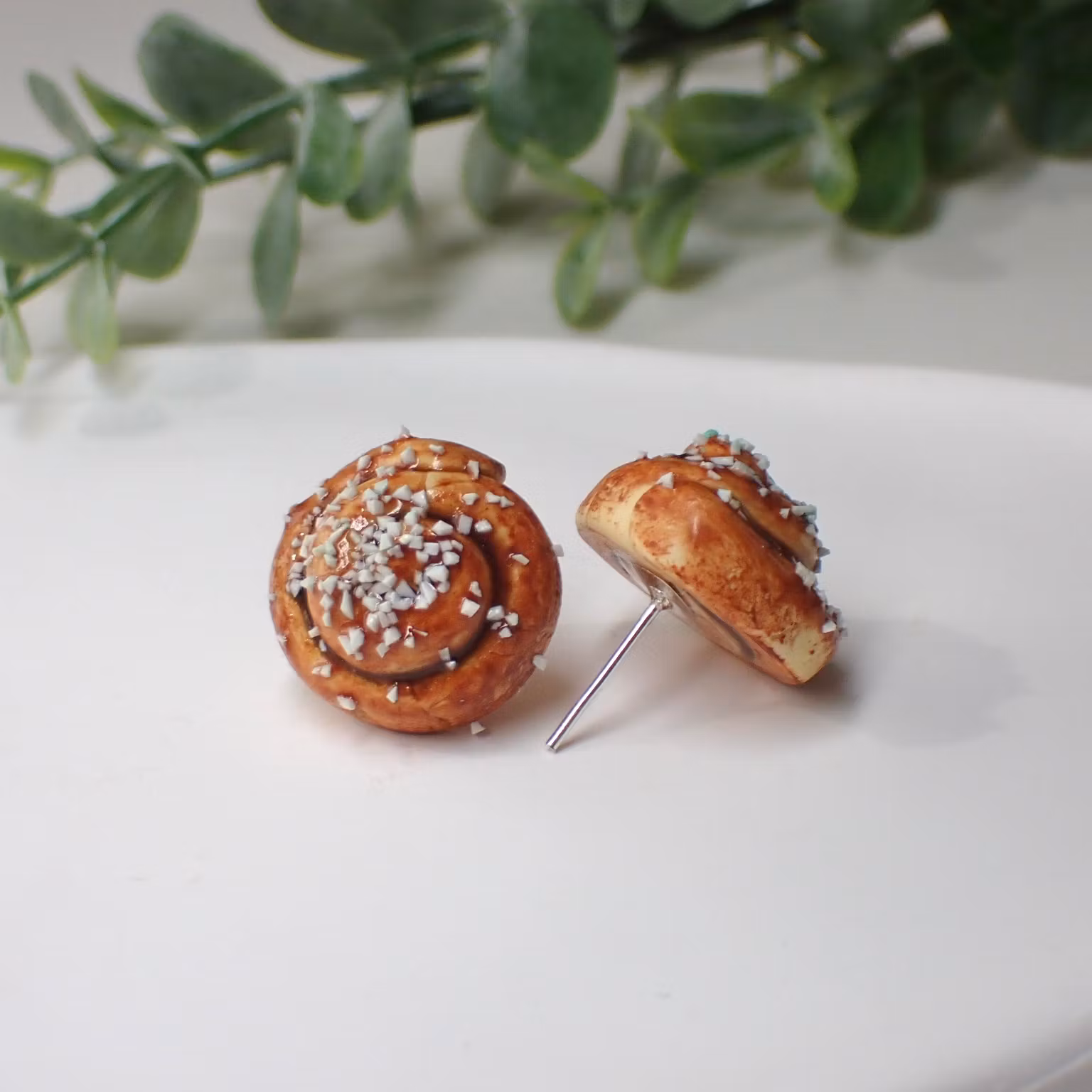 Cinnamon Bun Earrings