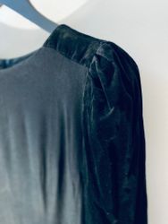 Vintage klänning med sammetsärmar