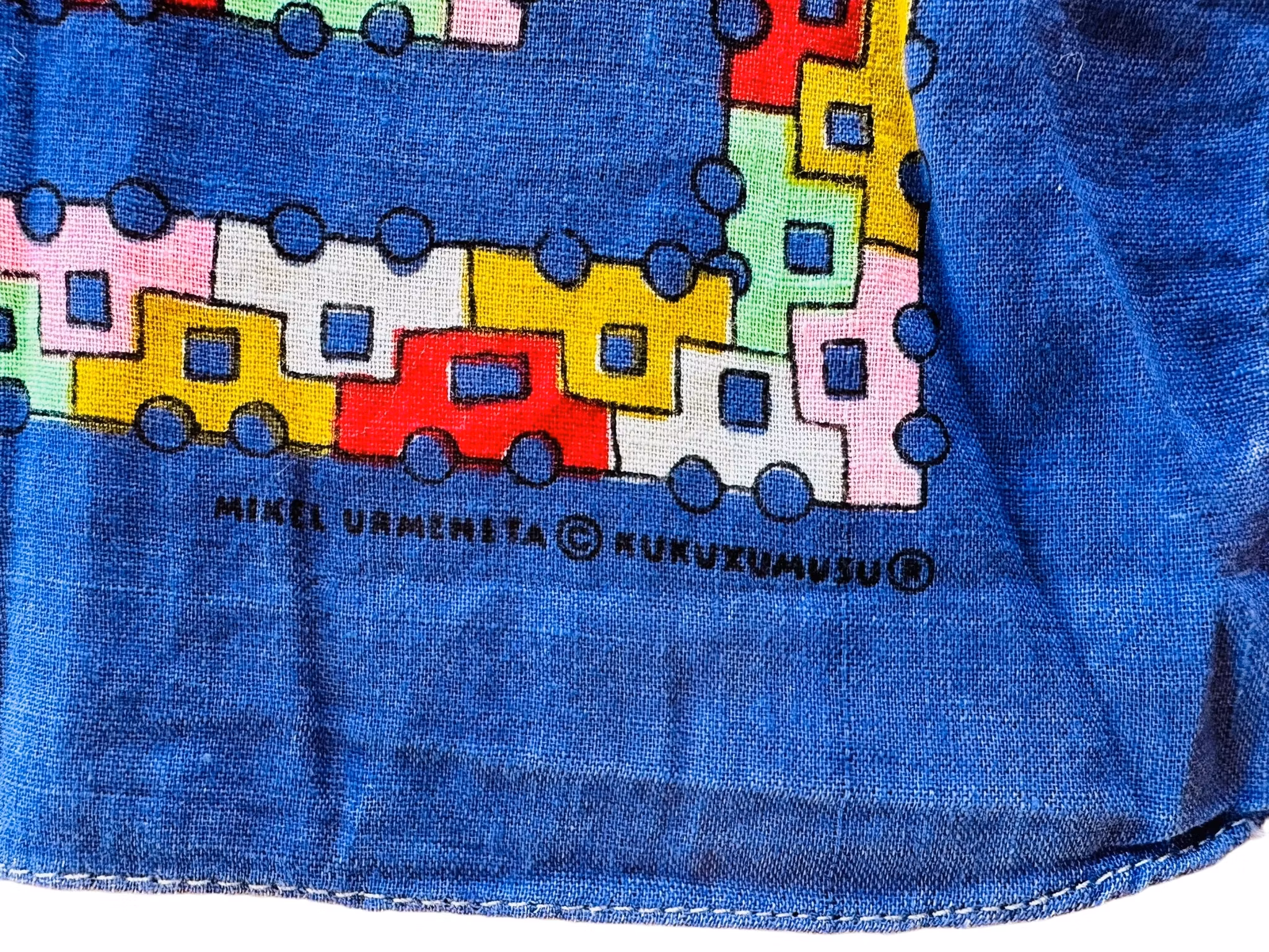 Scarf - Mikel Urmeneta