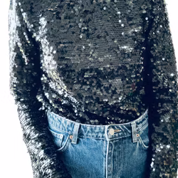 Långärmad topp med paljetter