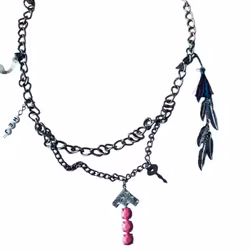 Handgjord silverfärgad bagcharm