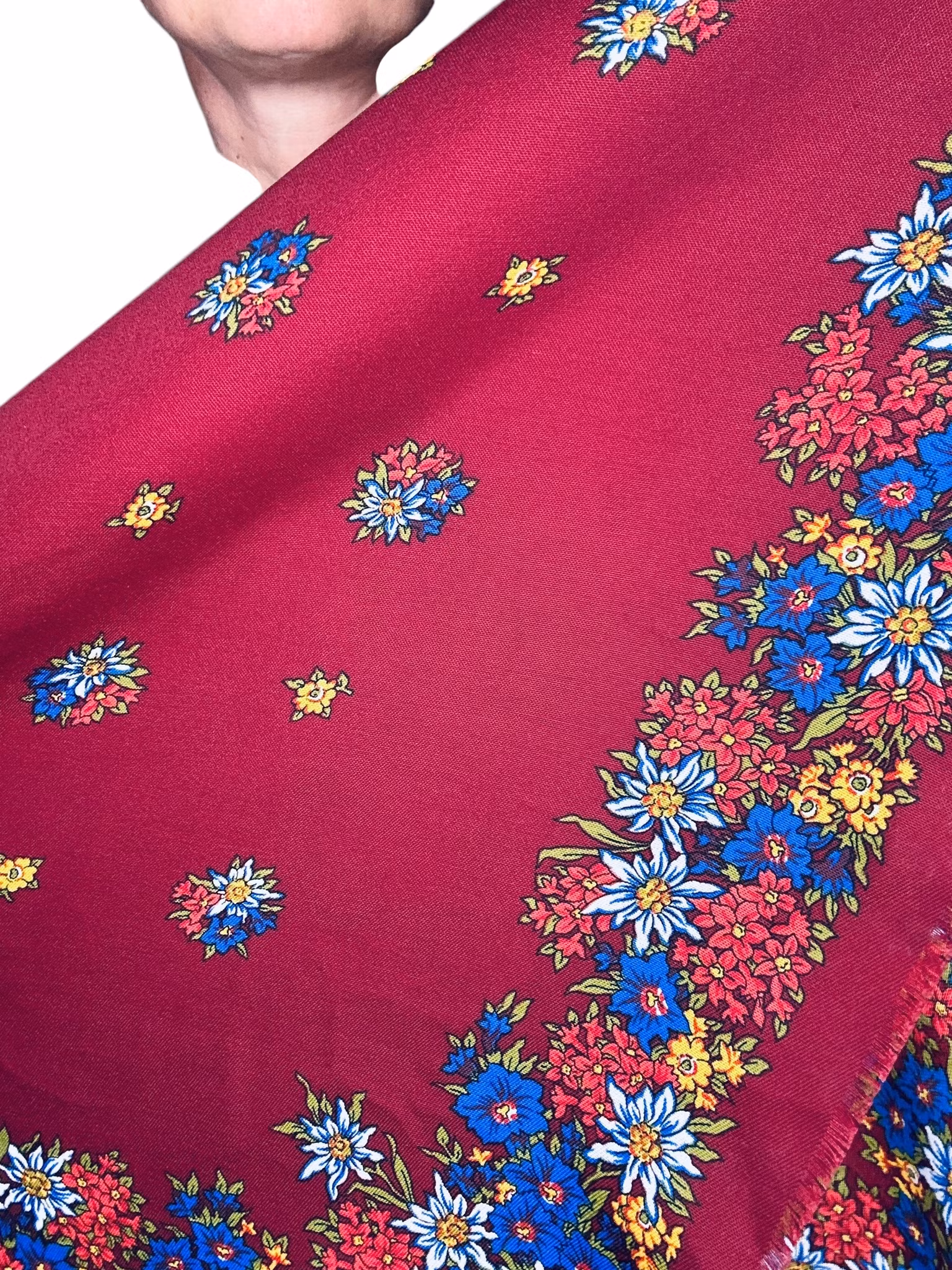 Vintage vinröd scarf med blommor