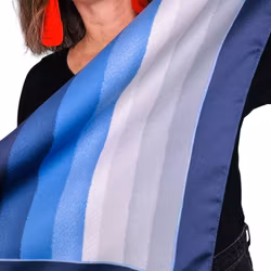 Vintage sidenscarf i olika nyanser av blått