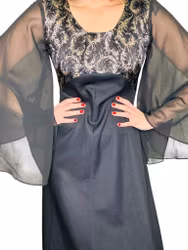 Vintage långklänning med megaärmar