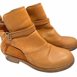 Acne bruna låga boots