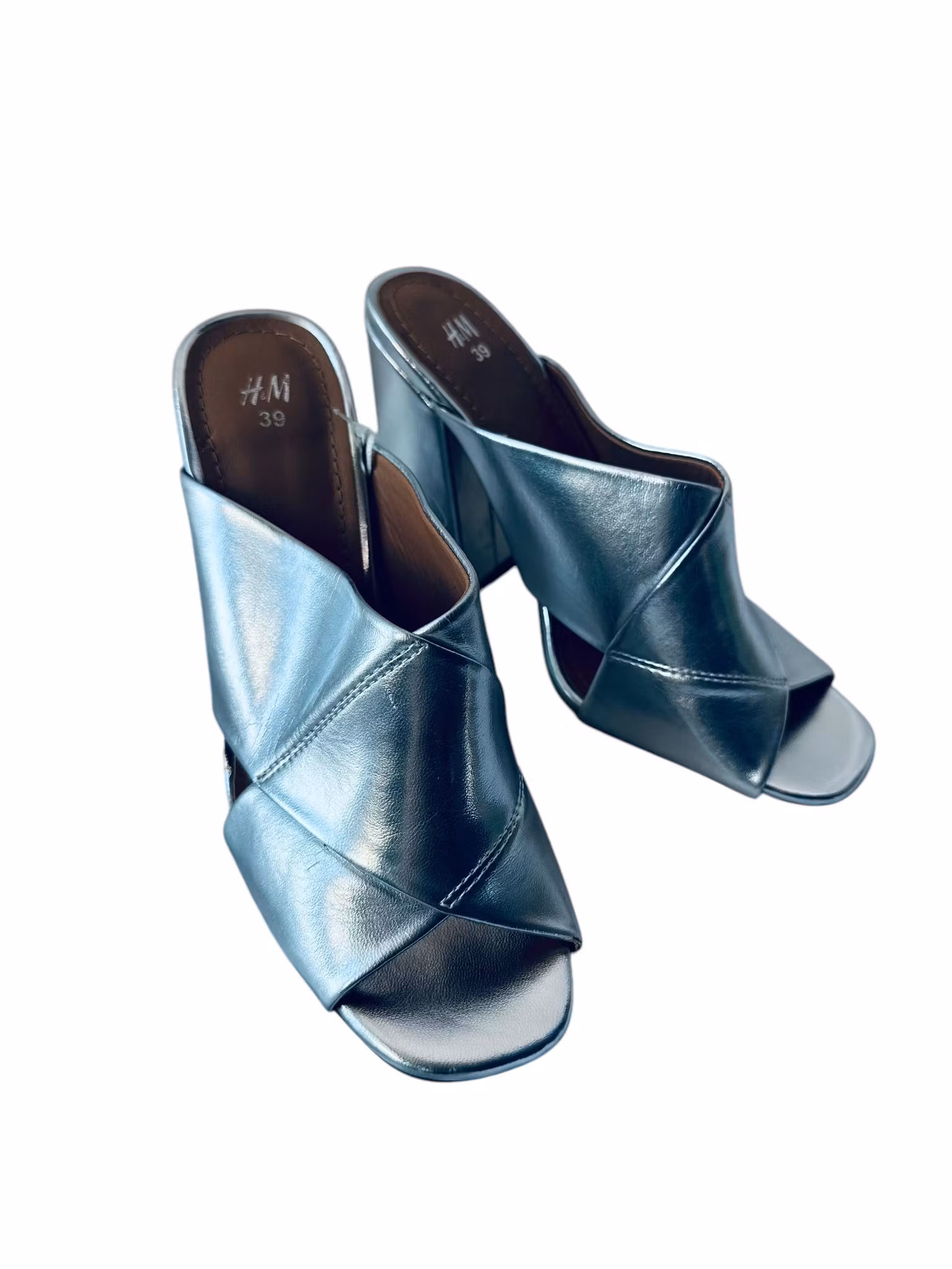 Silver slipins