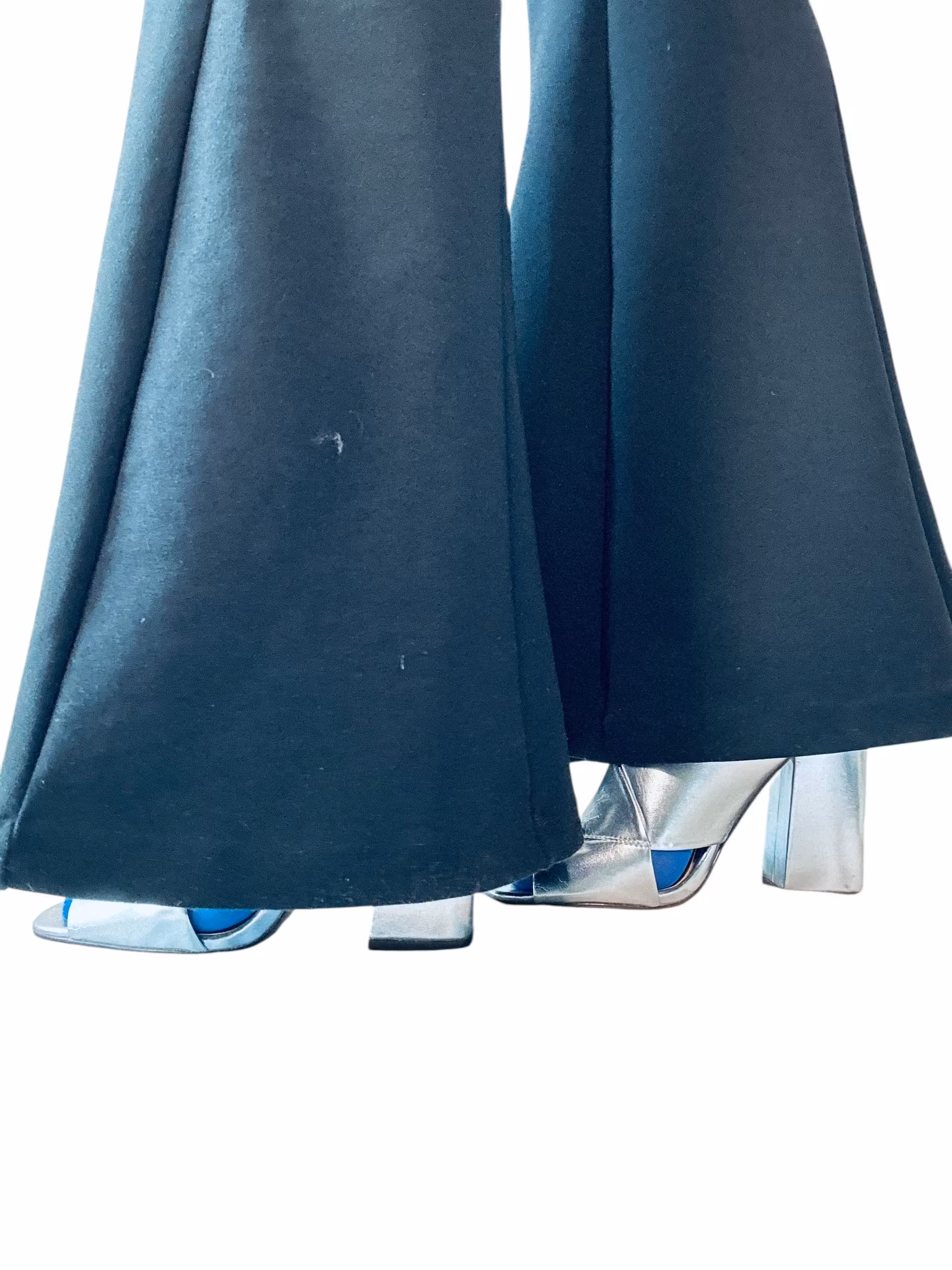 Silver slipins