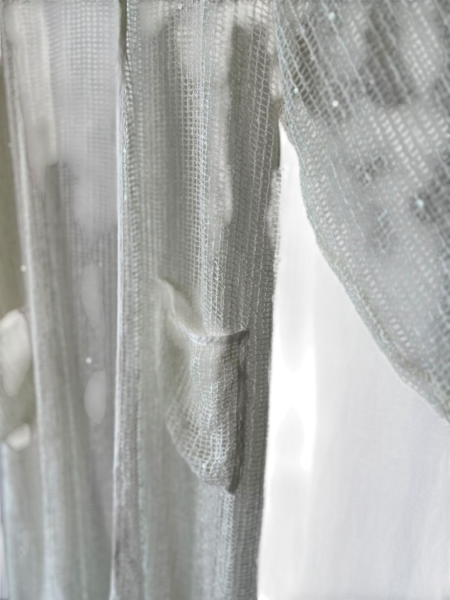 Kimono i nät med paljetter